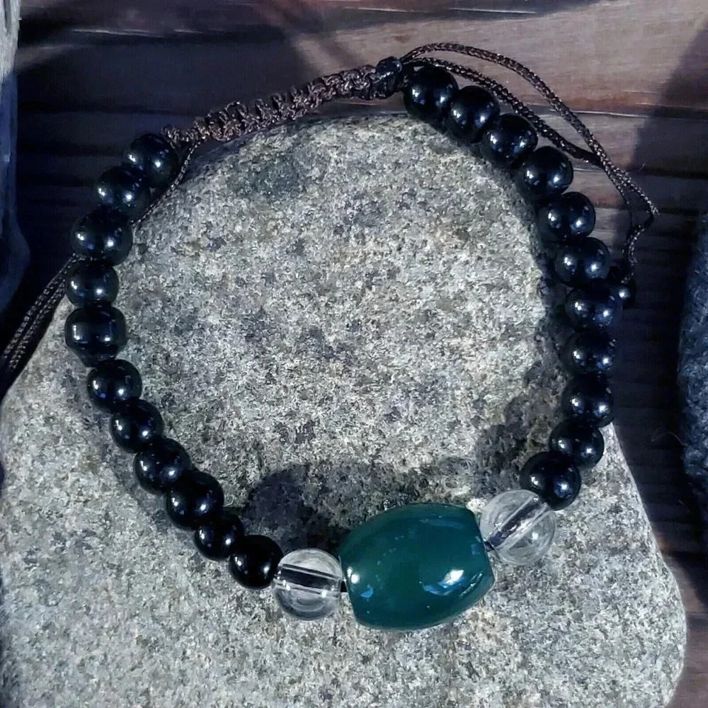 Hand Crafted Tibetan Green Barrel Agate Black Beads Healing Gemstone Bracelet